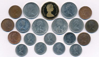 Kanada 1953-1989. 1c-1$ (20x), közte 1967. 10c Ag + 1987. 1$ Br-Ni eredeti dísztokban T:2,2-,PP (ujjlenyomatos)Canada 1953-1989. 1 Cent - 1 Dollar (20x), with 1967. 10 Cents Ag + 1987. 1 Dollar Br-Ni in original case C:XF,VF,PP (fingerprints)