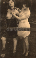 Szado-mazo erotikus képeslap: lánc / Vintage BDSM erotic postcard: chain (Rb)