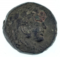 Makedónia / III. Alexandrosz (Nagy Sándor) Kr.e. 336-323 bronz érme (6,73g) T:VF / Macedonia / Alexander 336-323 BC bronze coin Heracles right wearing lion-skin headdress / ALEXANDROU